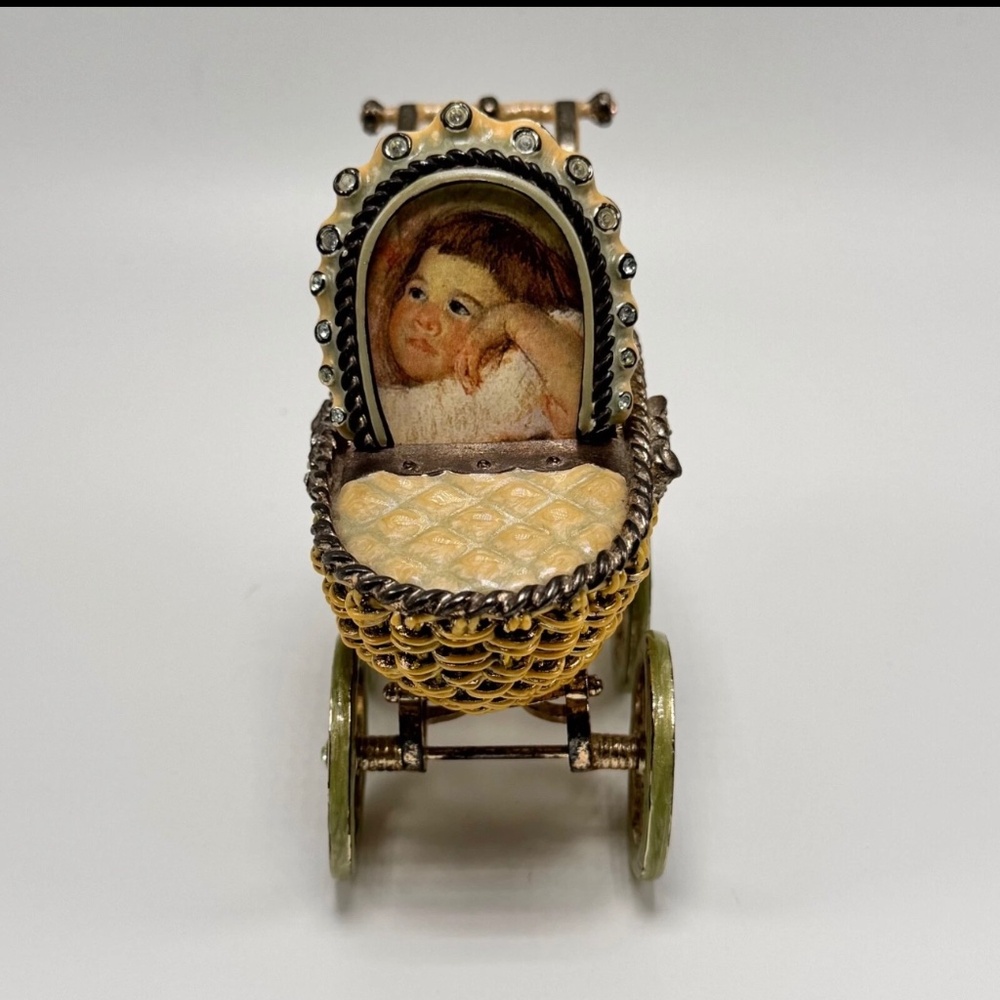 Rare VTG Jay Strongwater “Heidi” Pram Baby Carriage Picture Frame w/ Swarovski
